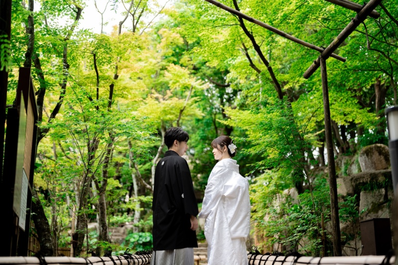 マーブルリゾートウェディング神戸【MARBLE RESORT WEDDING 神戸】_庭園で撮影できる