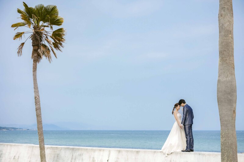 【9月末まで限定☆淡路島☆花畑×ビーチで日中orサンセットも撮れる】ドローンフォト・2ロケ・150カット・洋装1着付きプラン