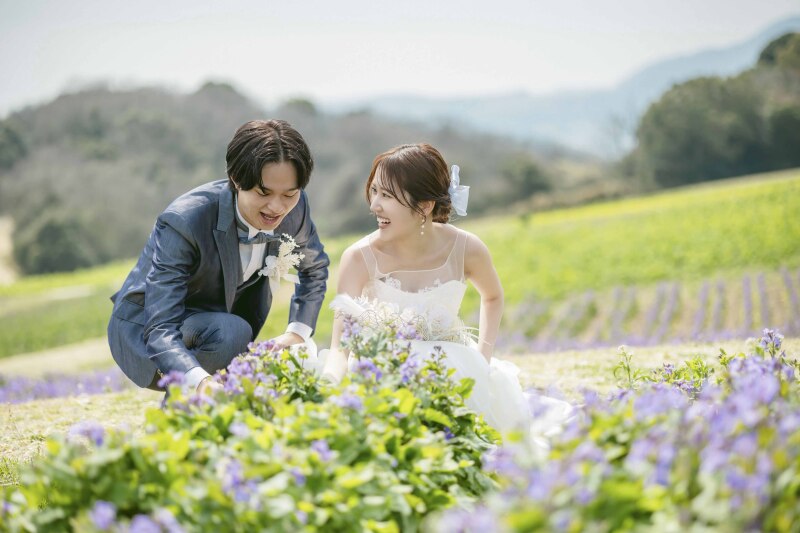 【9月末まで限定☆淡路島☆花畑×ビーチで日中orサンセットも撮れる】ドローンフォト・2ロケ・150カット・洋装1着付きプラン