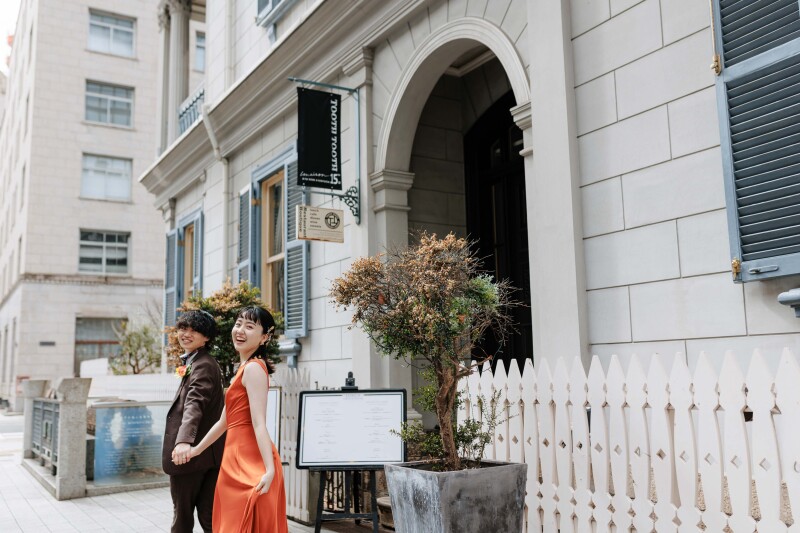 【平日12時限定】贅沢体験！和装スタジオ＆洋装ロケフォトプラン・選べるロケ地1ヶ所・150カット・和装1着・洋装1着付き