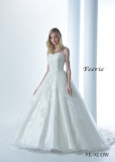 ウェディングドレス