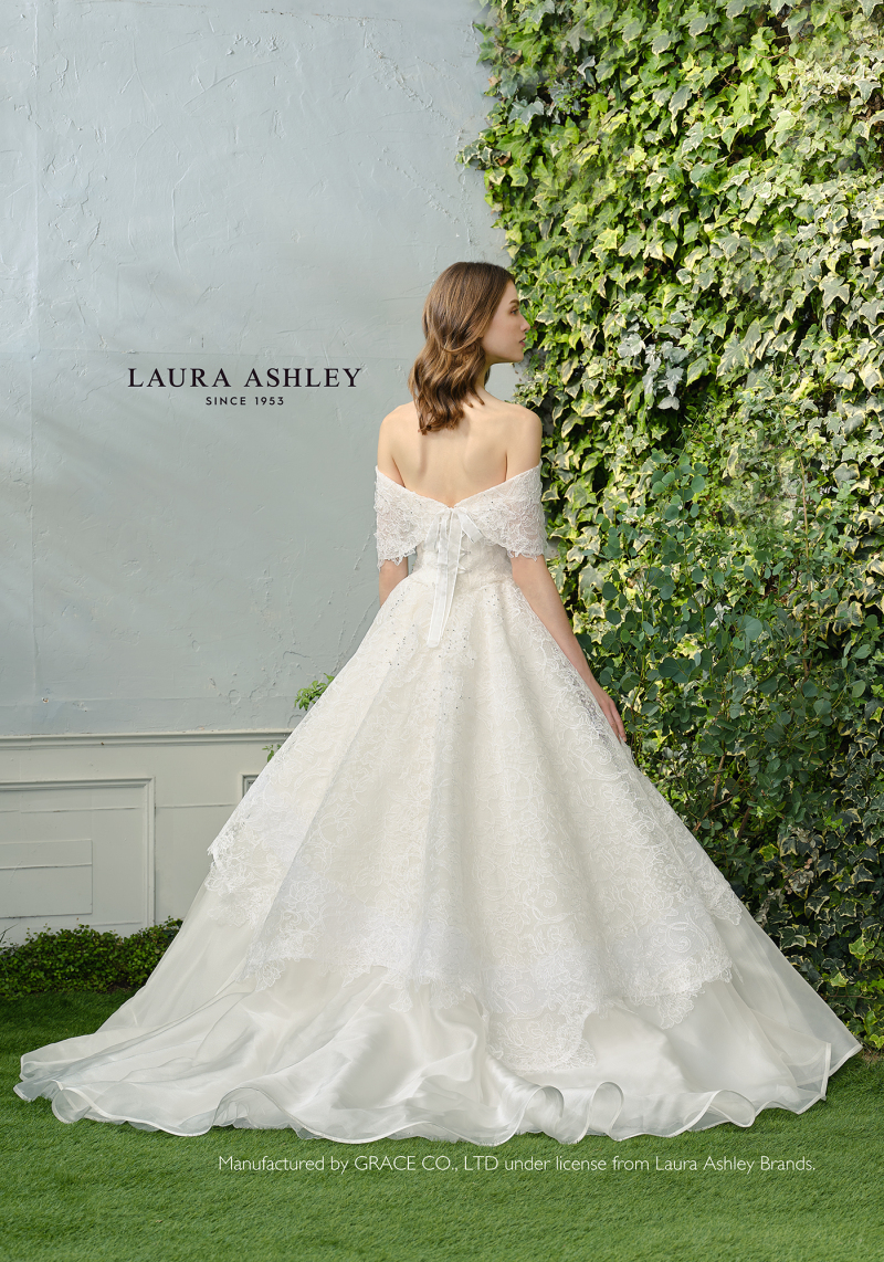 LAURA ASHLEY