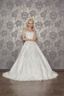 ウェディングドレス