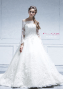 ウェディングドレス