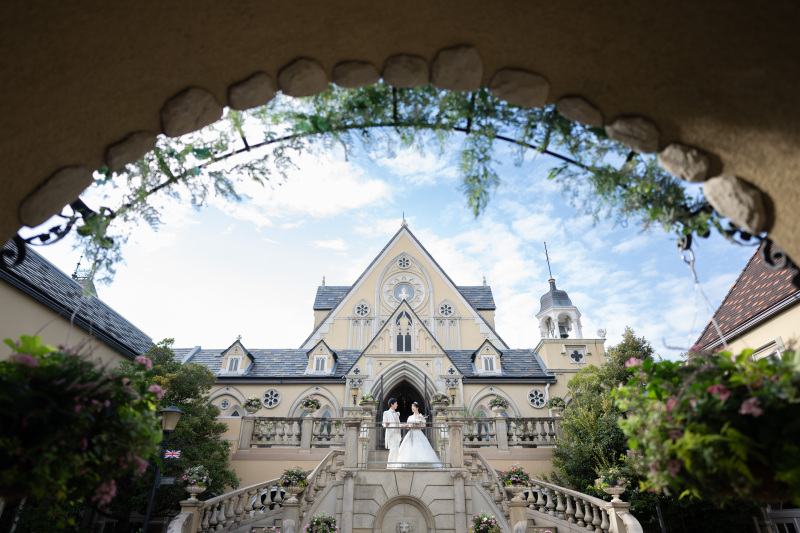 結婚式を挙げているかのようなフォトウェディング