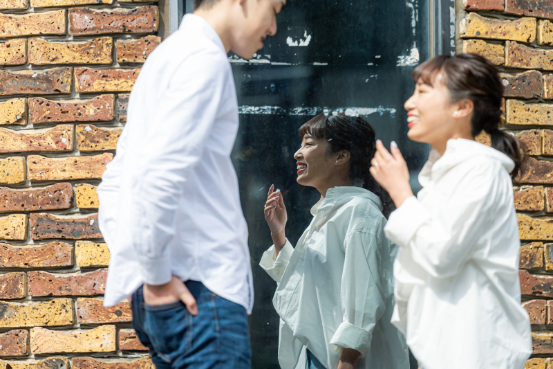 シャワー通りからスタート!