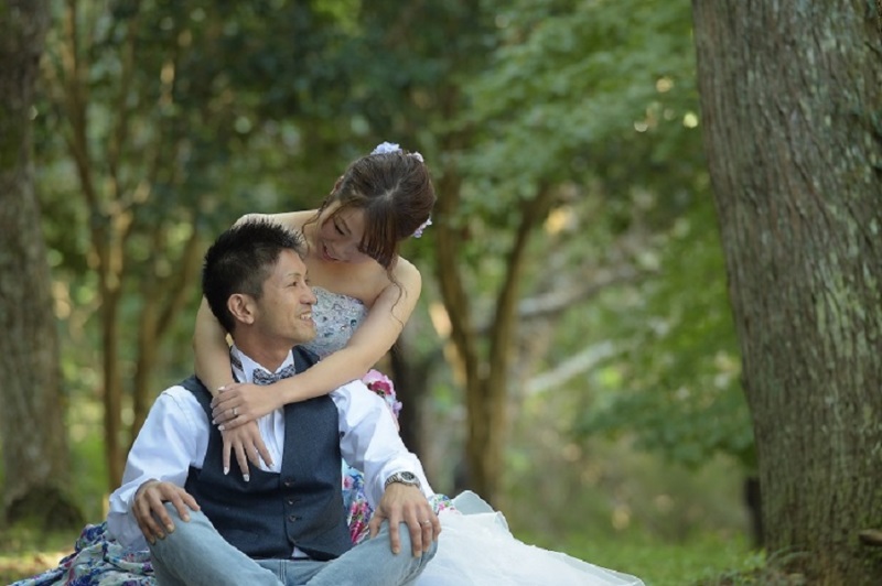 後ろからハグっ❤