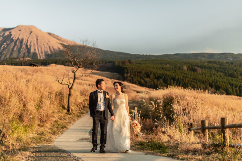 【数量限定プラン】ロケ行き放題+衣装着放題!220,000円→185,000円(35,000円OFF!更に選べる特典付き)