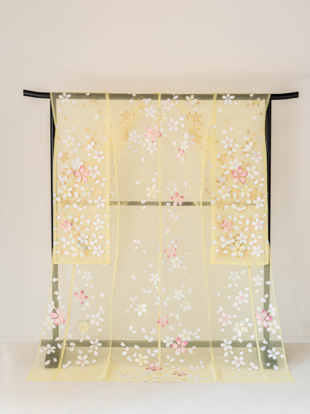 シースルーイエロー