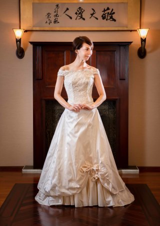 ウエディングドレス