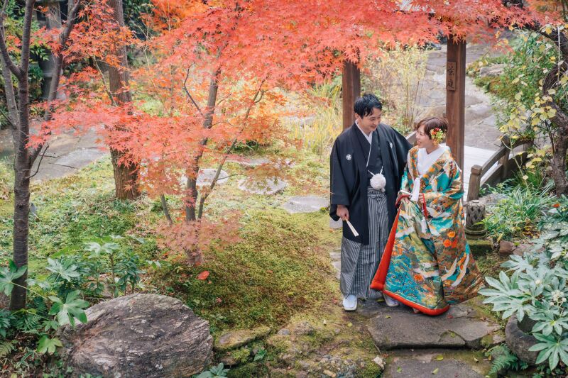 時の移ろいと四季を愛でる庭園
