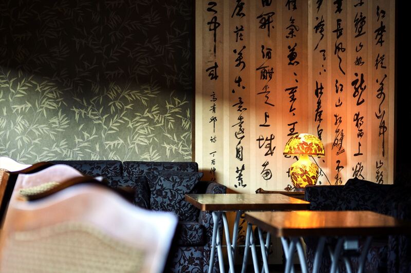 モダンジャパニーズの写真が映える館内