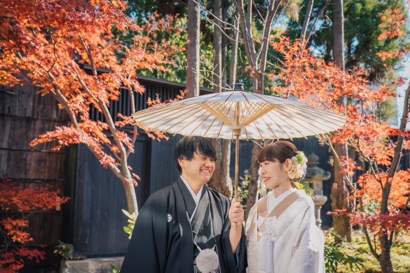 《紅葉フォト》和装+ドレス撮影+家族集合プラン♪