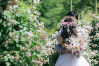 お花に囲まれて