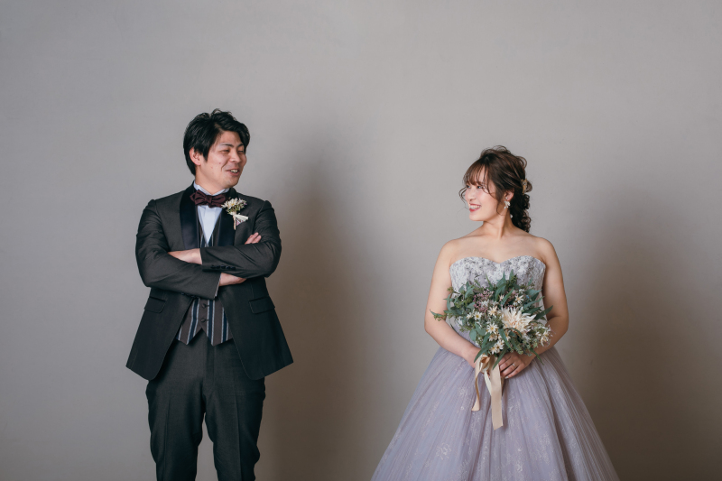 最後はカラードレスに