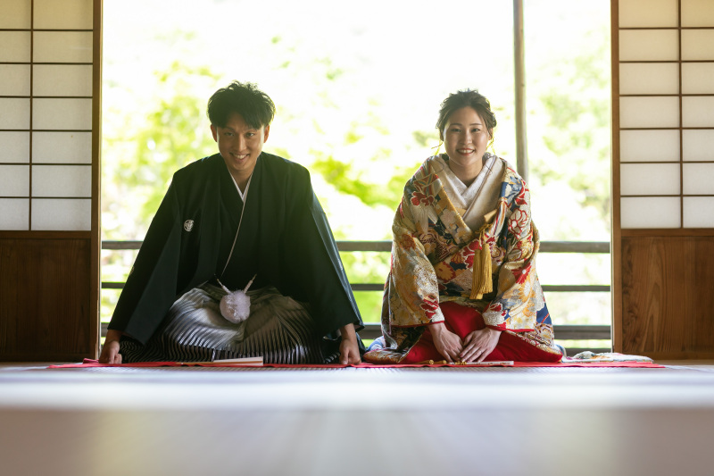 お座りショット♪