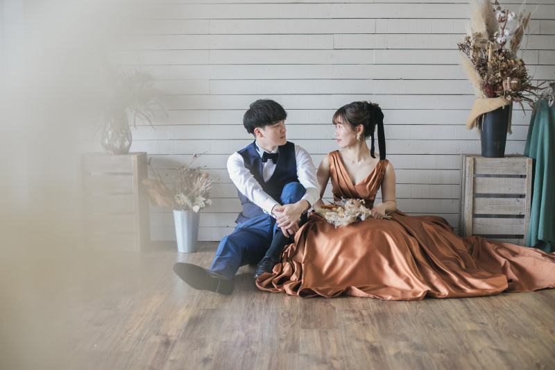 ウッド調の壁でも