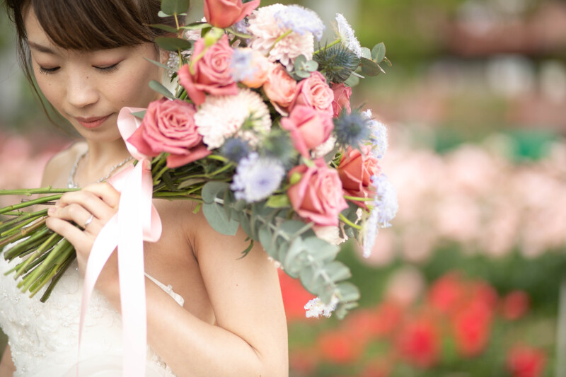 素敵なバラに囲まれて