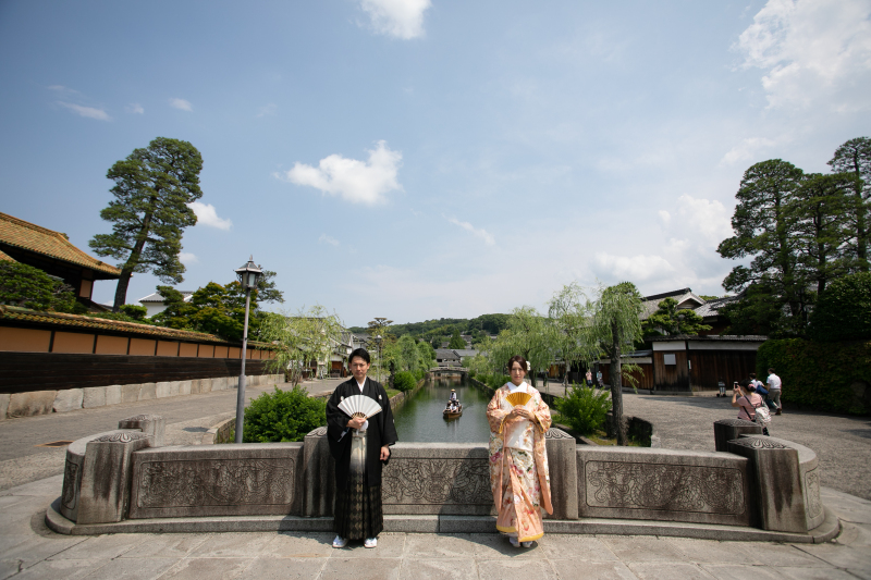 まずは橋の上で