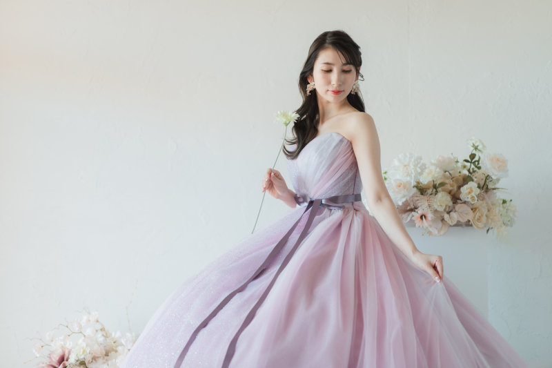 フォトスタジオRADIANCE 岡山本店_カラードレスが豊富