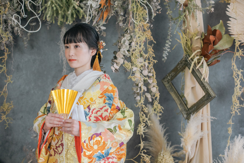 フォトスタジオRADIANCE 岡山本店_色打掛・着物が豊富