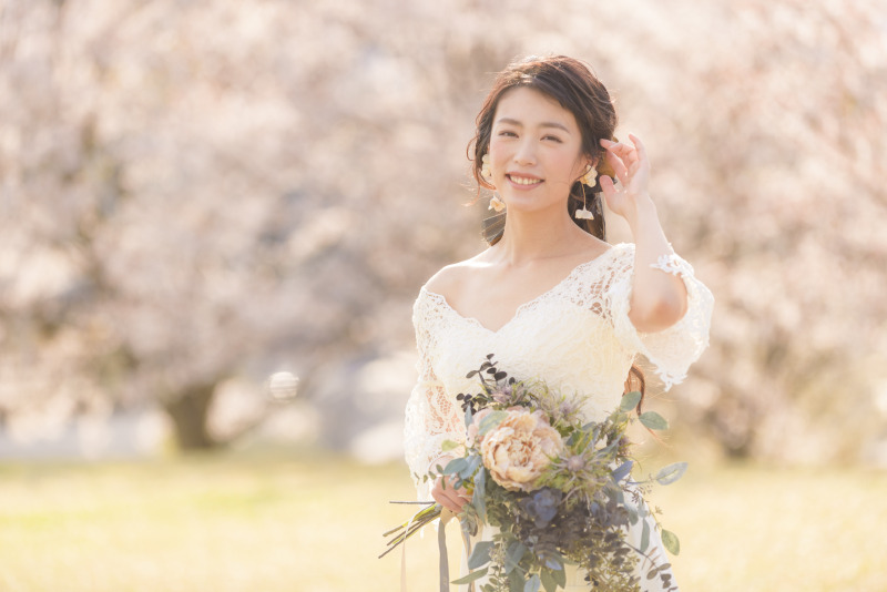 フォトスタジオRADIANCE 岡山本店_衣装の試着ができる