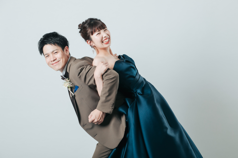 【最大５万円オフ！｜２シーズンフォトプラン】２回に分けてお得に撮影♪選べる衣裳3点データ付き！