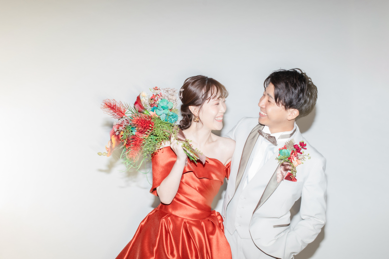 【7月イベント】¥99,000⇒¥66,000【7～8月撮影の方限定｜ドレス２点目基本料無料プラン】涼しいスタジオでドレス2着