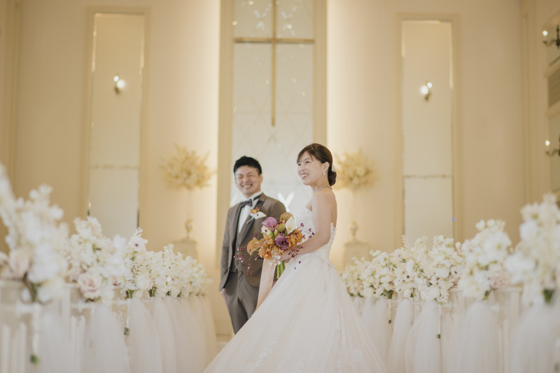 【10月イベント】¥236,500⇒148,500【12月中の撮影限定|本物のチャペルで撮影できるドレス2点・約200枚データ】