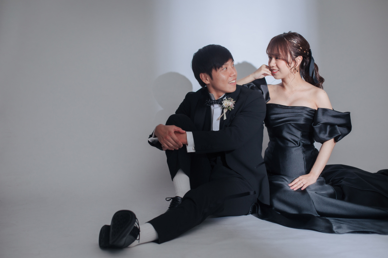 【撮影データ約100枚】洋装1点スタジオプラン|衣装・ヘアメイク・撮影データ