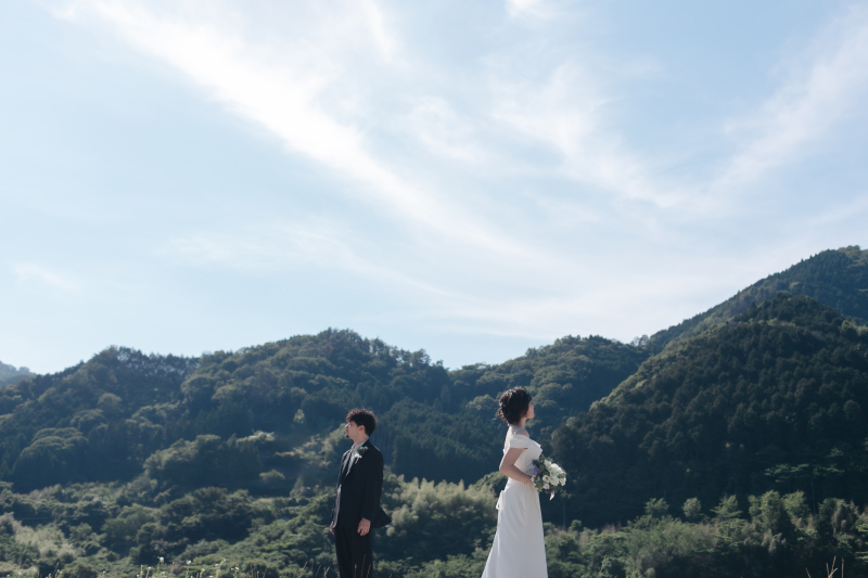 【撮影データ約100枚】洋装1点ロケーションプラン|衣装・ヘアメイク・撮影データ