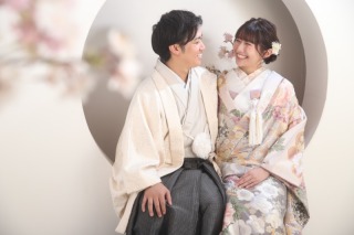 秋田からお越しいただいたスタジオ２着撮影されたおふたり