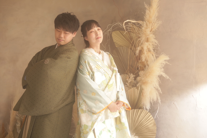 背中合わせショット