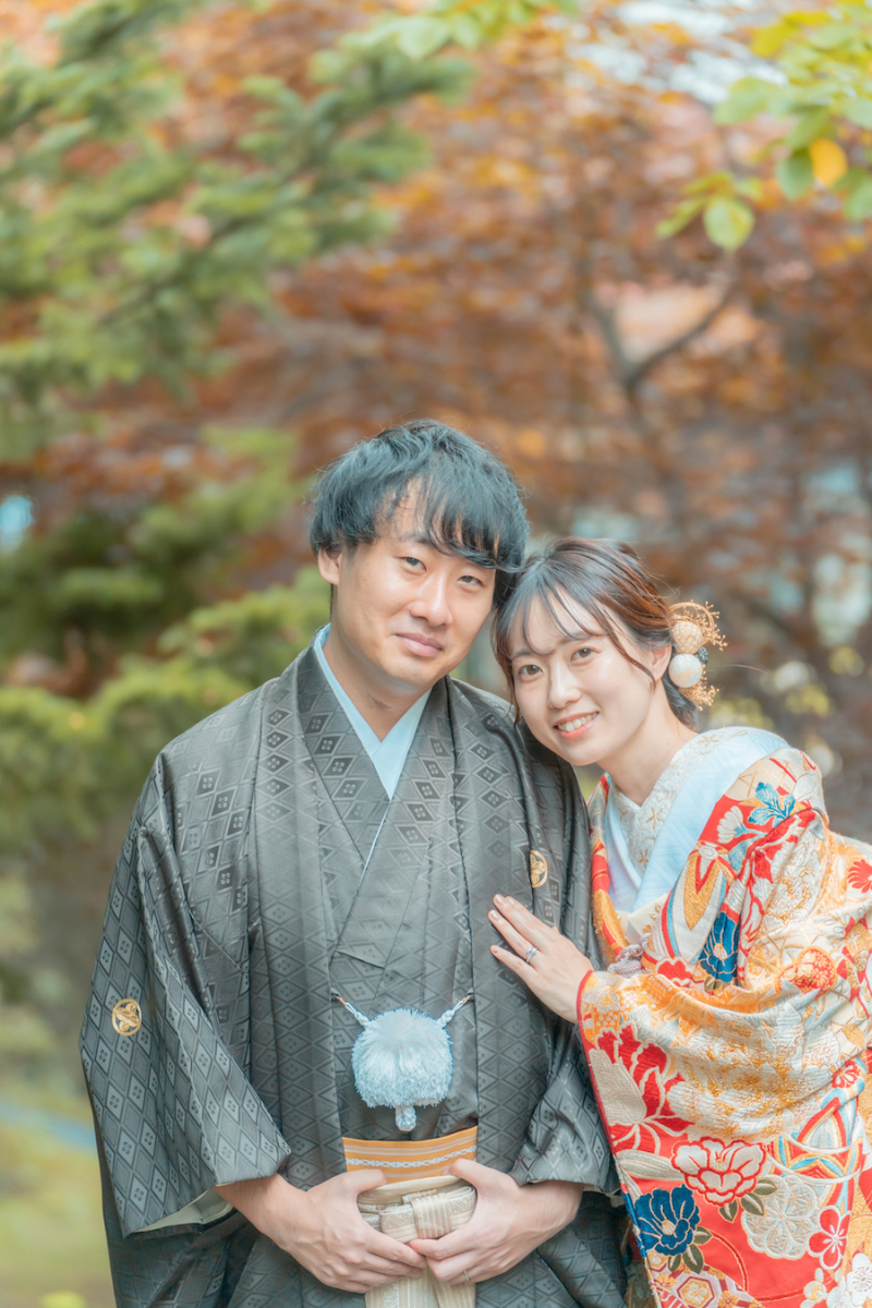 カメラ目線で寄り添って♡