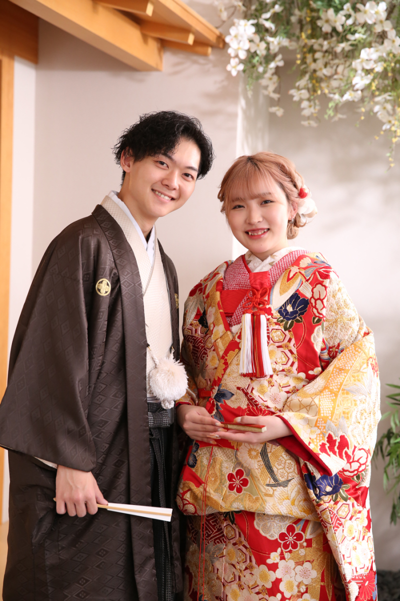 赤い打掛が映える!