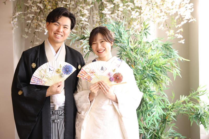 扇子と共にご撮影いただいたお2人!