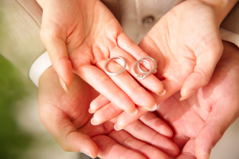 二人の愛の証、リングフォトもお忘れなく