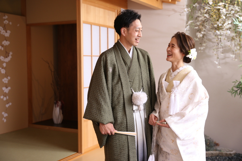 まずは白無垢から撮影スタート。