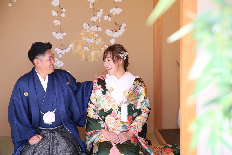 自然な笑顔も