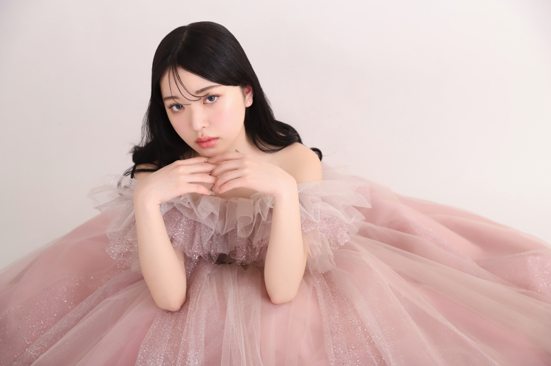 ブランドの衣装も豊富に取り揃えています。