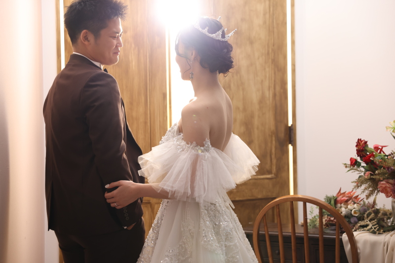 ウェディングドレス×タキシード