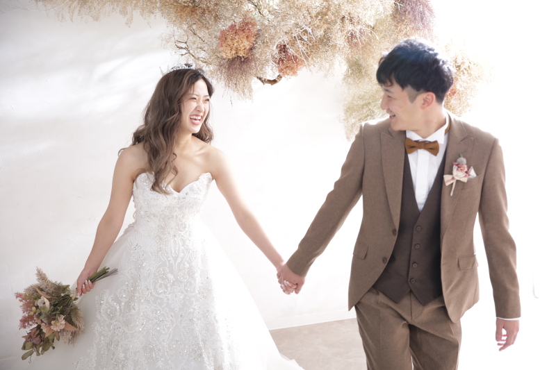 ウェディングドレス×タキシード