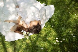 札幌中心部に位置し、自然を多く感じられる中島公園。四季折々の自然と撮影が可能。