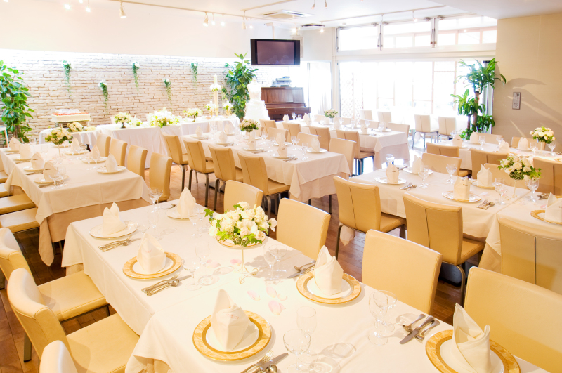 『スタジオPhoto＋ご両家顔合わせ会食プラン』◆洋装1点◆スタジオ撮影｜6名様分のお食事、撮影データ付き