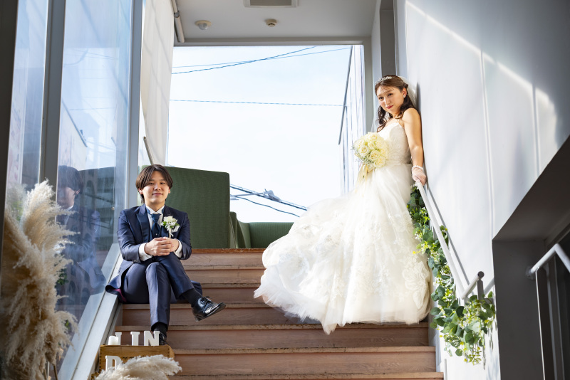 【早割キャンペーン】チャペル&スタジオフォトプラン(洋装2着)|衣装UPグレード、土日UP料が無料!