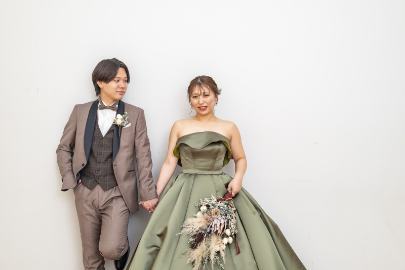 【早割キャンペーン】洋装1点&和装1点+スタジオ&チャペルプラン!|衣装UPグレード、土日UP料が無料!