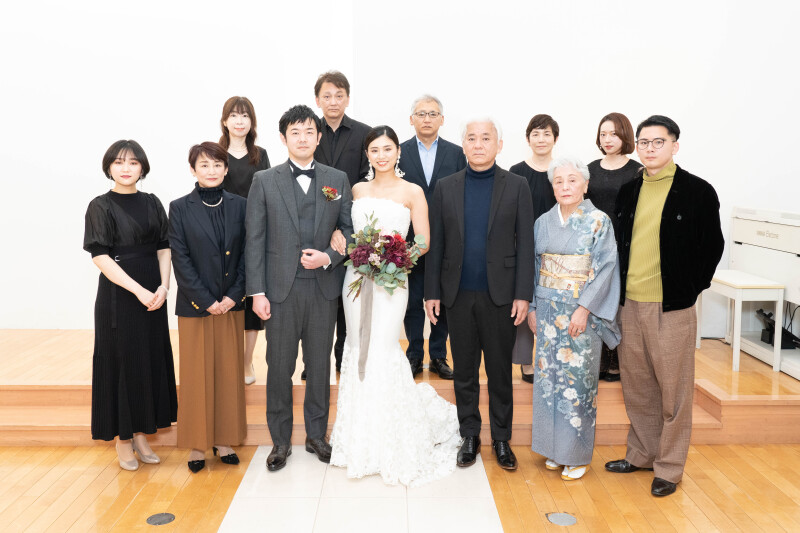 『家族と一緒にスタジオ撮影プラン』◆洋装1点◆撮影データ30カット付き