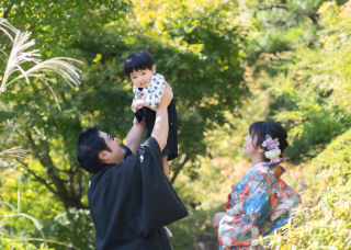 お子様と一緒に和装庭園ロケ！