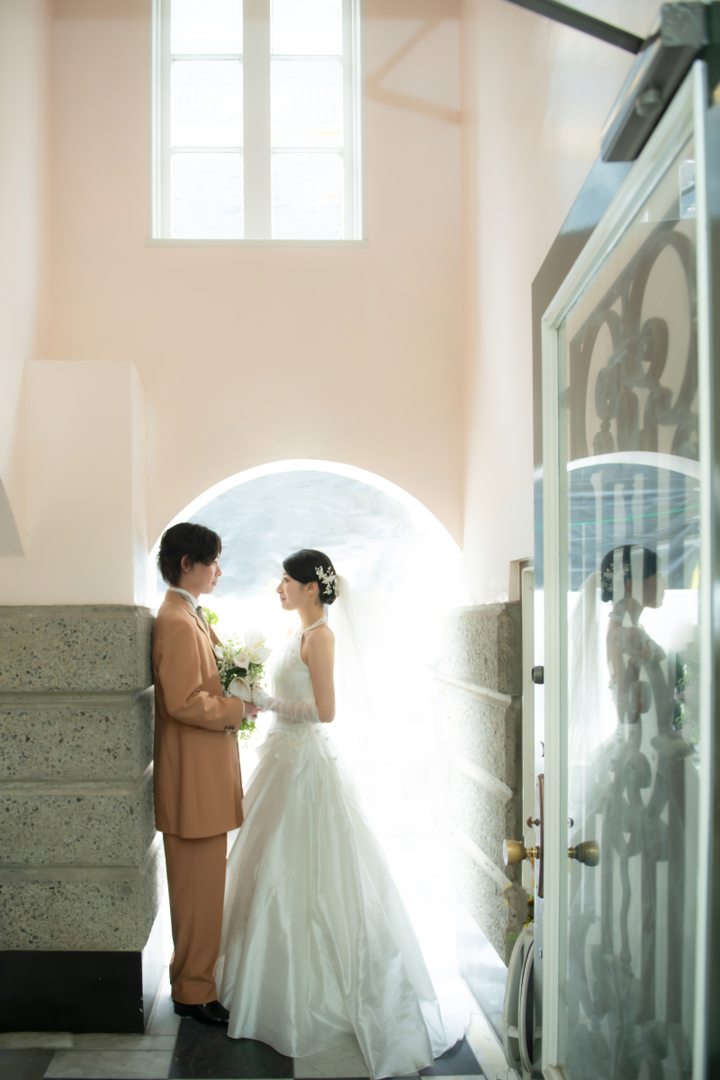 アーチの下で…