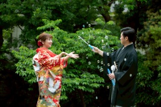 和装は庭園、洋装はわんちゃんと東京駅へ！別日で叶えたフォトウエディング♡